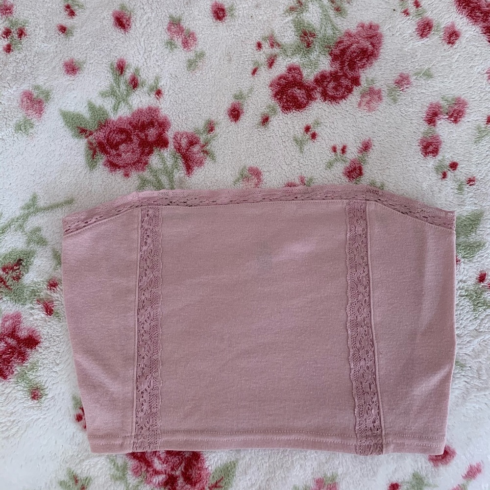 PacSun Strapless Crop Top